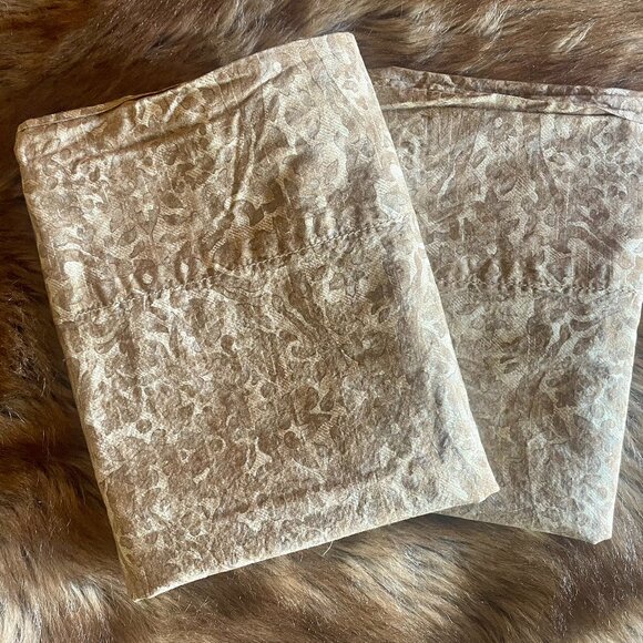 Rossellini King Pillow Cases in near new condition